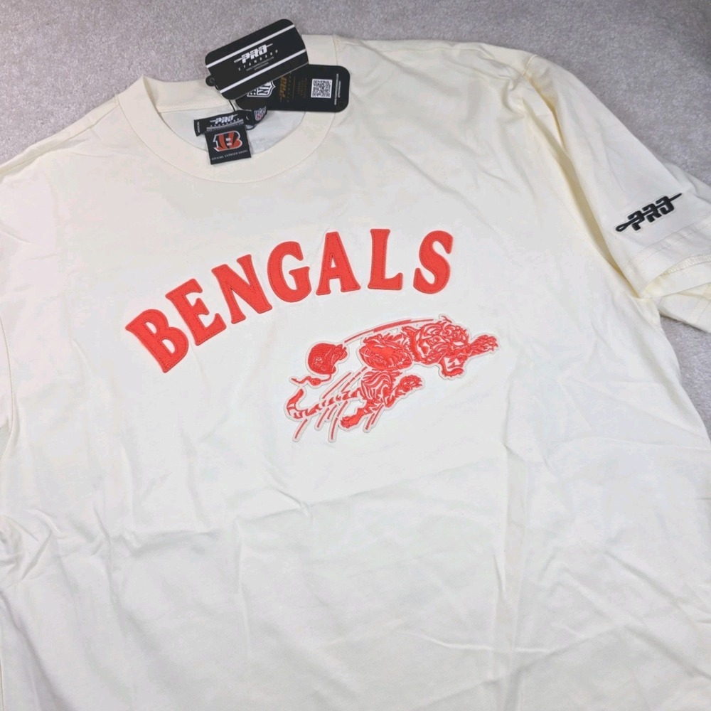 Pro Standard  T-Shirt Mens L Egg Cream NFL Cincinnati Bengals Crew Neck NWT